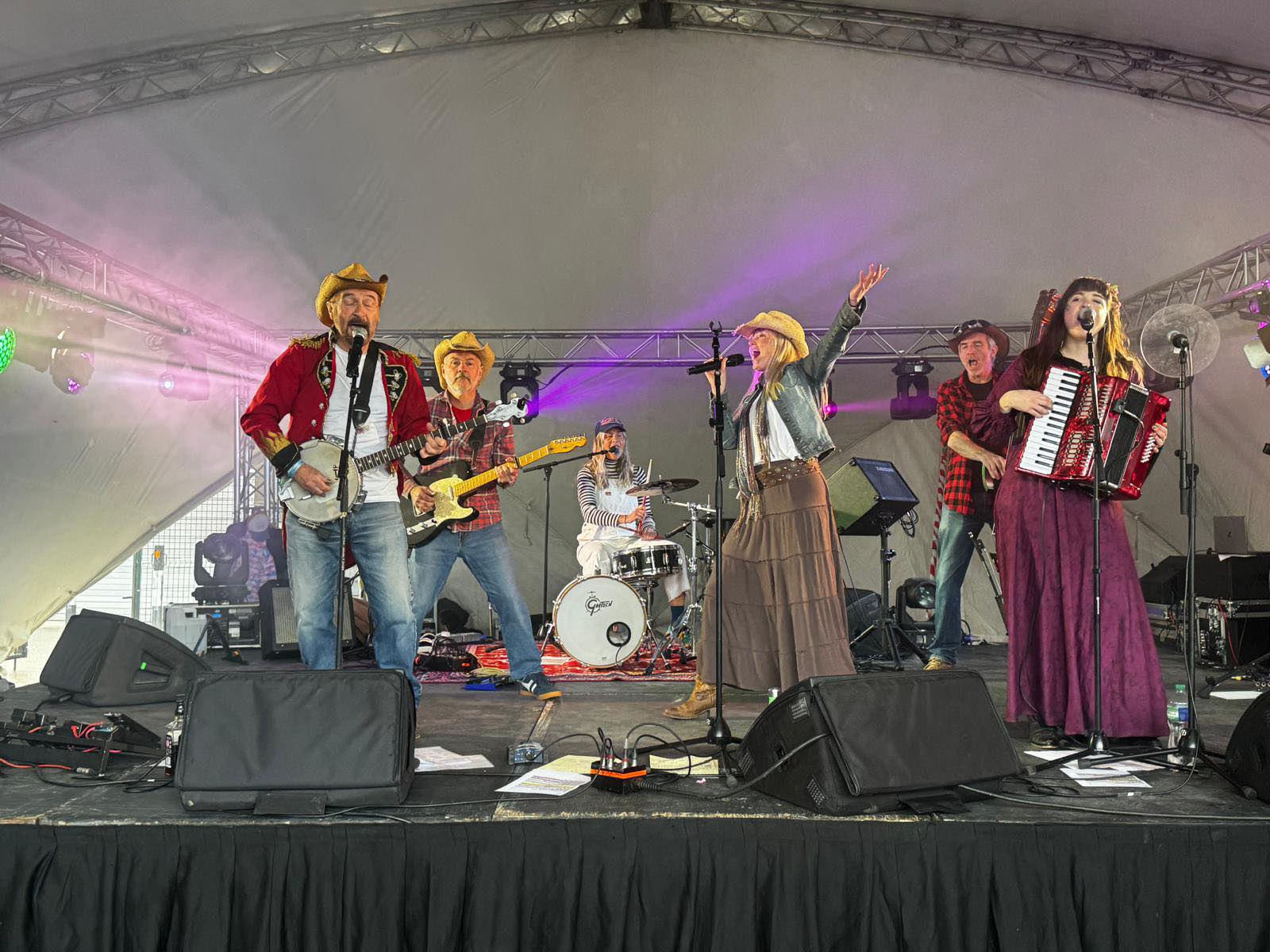 Arkansaw Jukebox Collective performing onstage.
